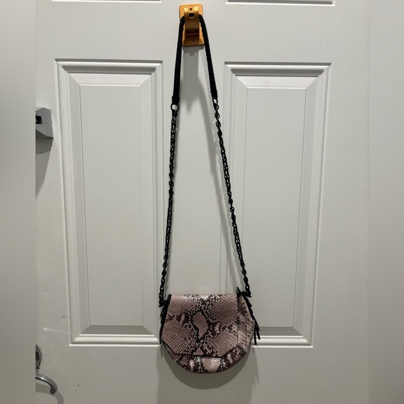 Rag & Bone
Snakeskin Minaudière - Picture 3 of 11